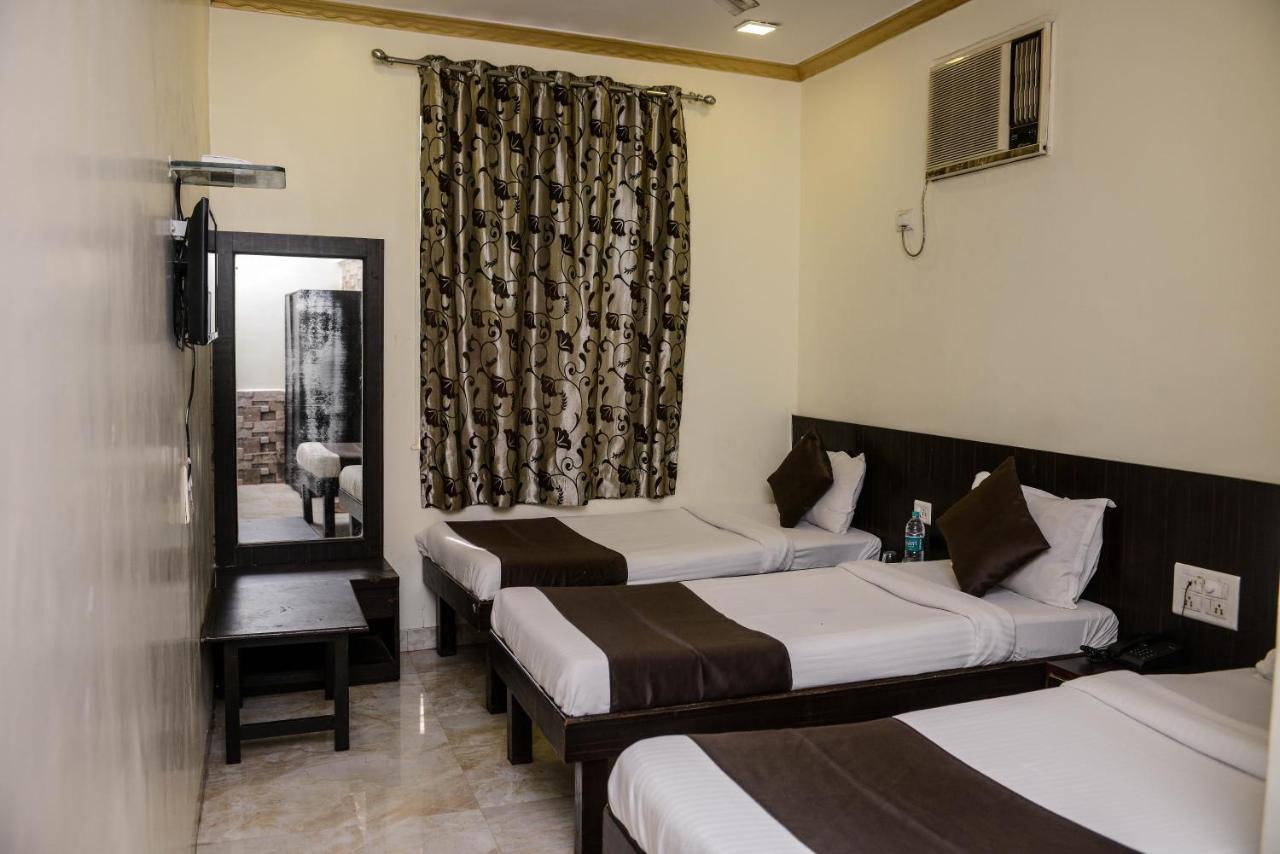 Hotel National Bombay Exterior foto