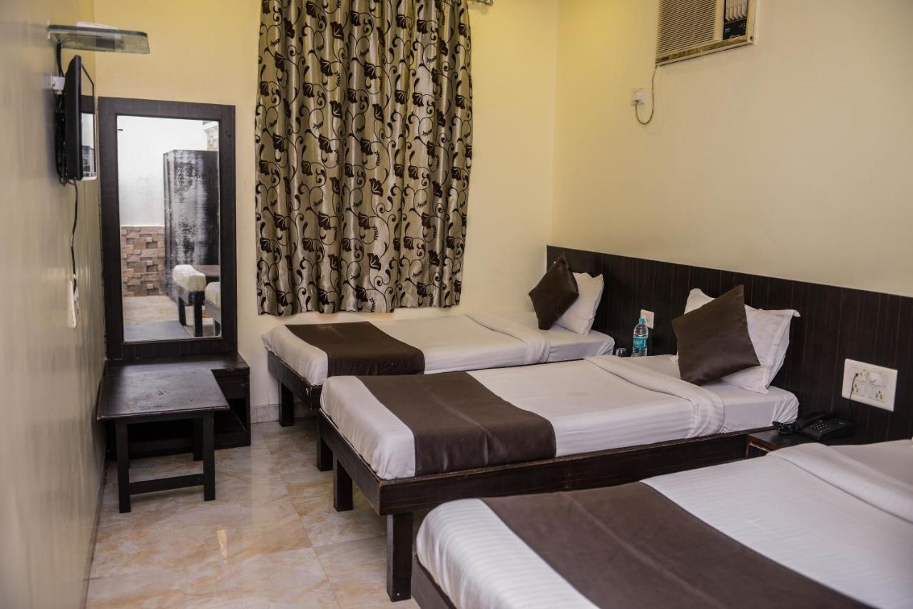 Hotel National Bombay Exterior foto